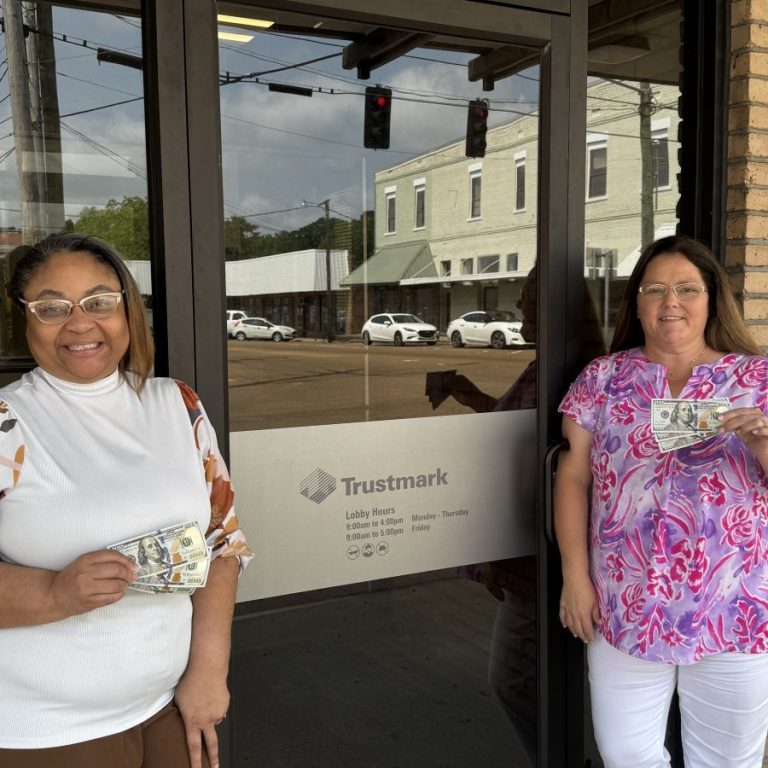 Trustmark Bank - Estella Maxwell and Jennifer Picazo